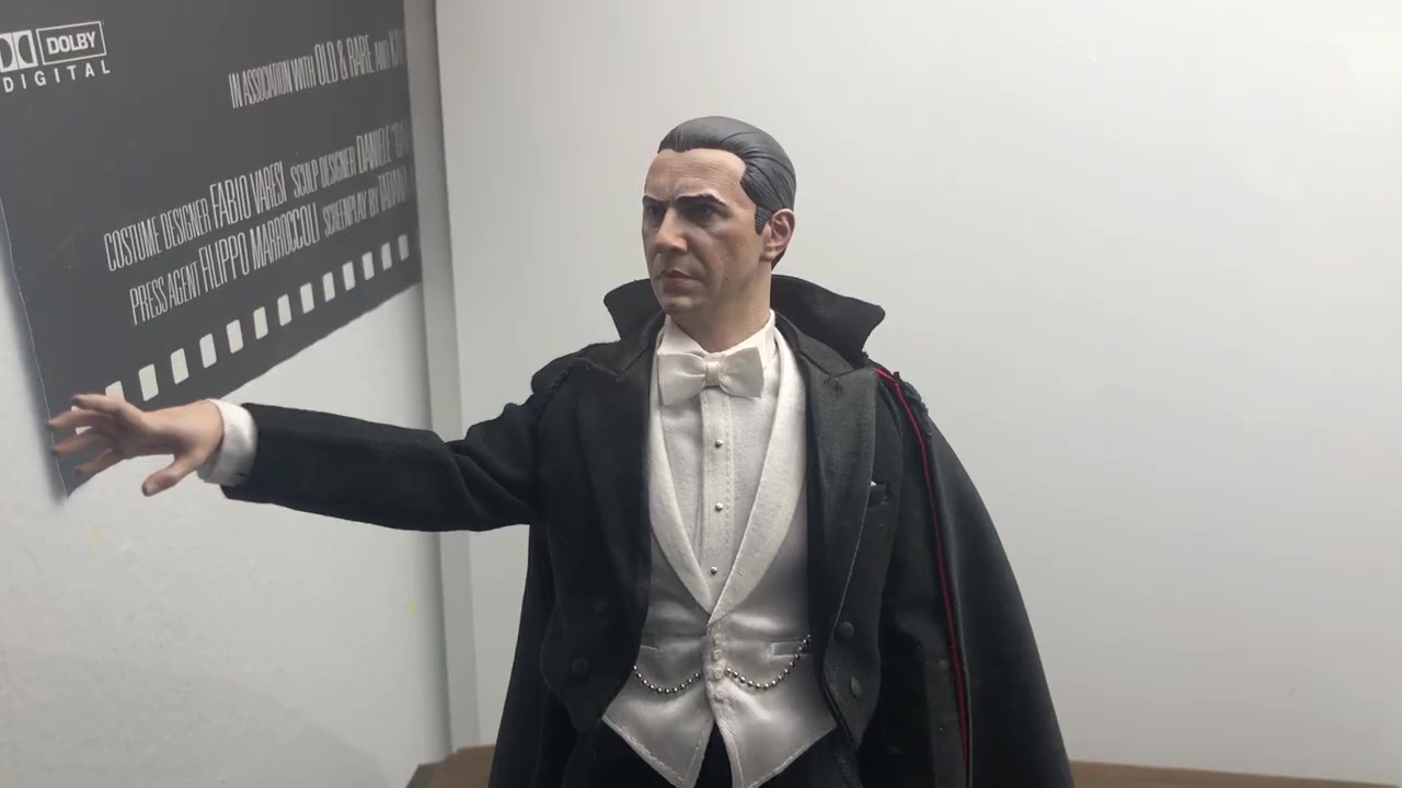 InfiniteStatue - NEW PRODUCT: Kaustic Plastik & Infinite Statue: Bela Lugosi as Dracula (standard, deluxe & exclusive) action figure Vlcsnap-2021-10-31-19h41m00s292-jpg